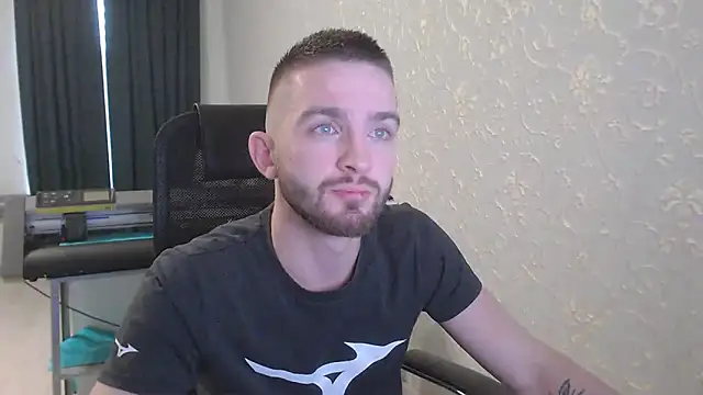 Marselle Laker online show from March 5, 2025, 9:27 am