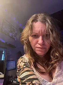 spunlikecottoncandy online show from November 5, 2025, 5:27 pm