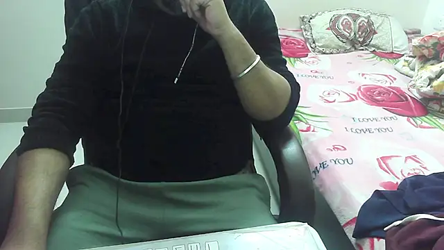 rentarob online show from February 8, 2025, 5:50 pm