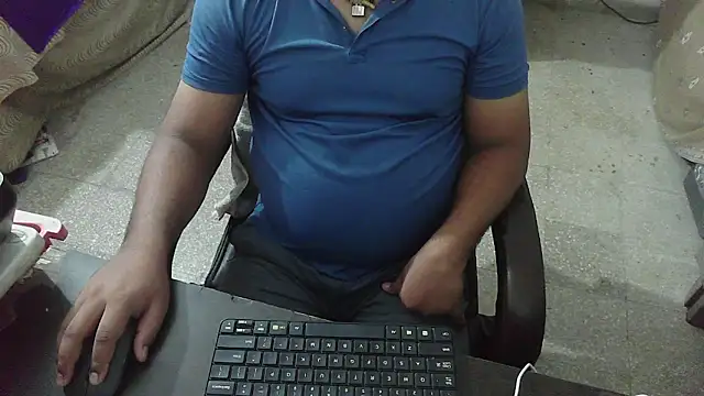 rentarob online show from October 9, 2025, 9:37 pm