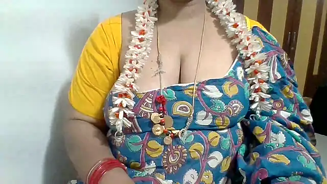 Snapshot of archanatelugu9 chatting on May 20, 2026, 12:07 am archanatelugu9 online show from May 20, 2026, 12:07 am