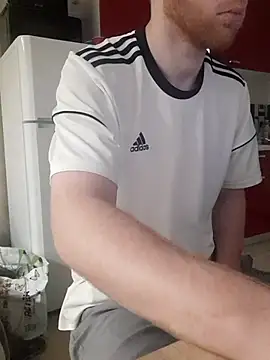 Snapshot of FillipsonDon chatting on November 8, 2025, 11:52 pm FillipsonDon online show from November 8, 2025, 11:52 pm