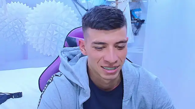 Snapshot of DEIBY_BABY chatting on October 29, 2025, 9:14 pm DEIBY BABY online show from October 29, 2025, 9:14 pm