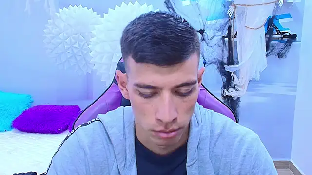 Snapshot of DEIBY_BABY chatting on October 30, 2025, 9:22 pm DEIBY BABY online show from October 30, 2025, 9:22 pm