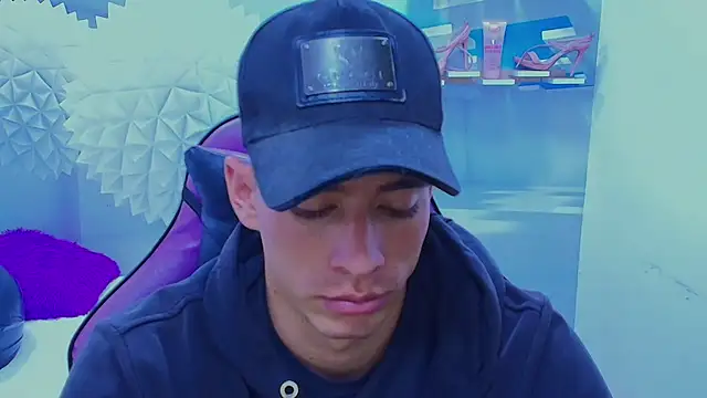 Snapshot of DEIBY_BABY chatting on November 18, 2025, 9:07 pm DEIBY BABY online show from November 18, 2025, 9:07 pm