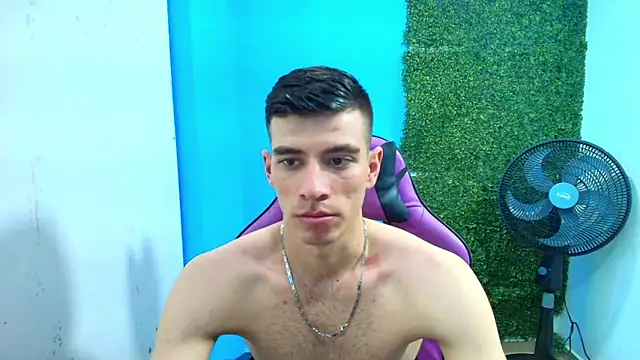 Snapshot of DEIBY_BABY chatting on January 31, 2025, 3:09 am DEIBY BABY online show from January 31, 2025, 3:09 am