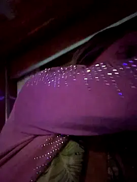 SkyelarSommer online show from March 7, 2025, 11:49 pm