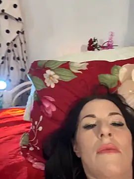 DominiqueX0 online show from February 14, 2026, 9:26 pm