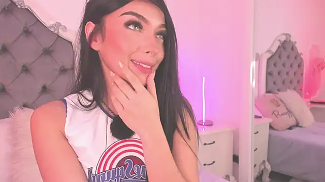 Snapshot of Victoria_Watsson chatting on January 26, 2025, 12:01 pm Victoria Watsson online show from January 26, 2025, 12:01 pm