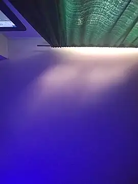 Snapshot of LissaThompsom chatting on February 5, 2026, 2:24 pm LissaThompsom online show from February 5, 2026, 2:24 pm