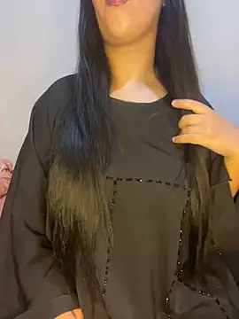 Mayacrayzi online show from September 20, 2025, 8:30 am