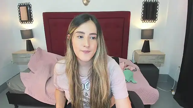 Snapshot of Hanna86 chatting on March 17, 2025, 11:57 pm Hanna86 online show from March 17, 2025, 11:57 pm