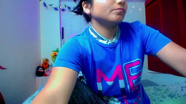 Snapshot of akai_krazna chatting on January 6, 2026, 11:09 pm akai krazna online show from January 6, 2026, 11:09 pm