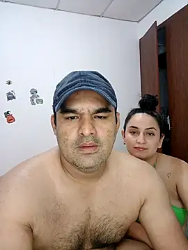 Snapshot of Angeelus2 chatting on December 4, 2025, 3:16 am Angeelus2 online show from December 4, 2025, 3:16 am