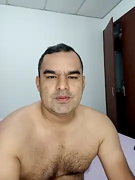 Snapshot of Angeelus2 chatting on September 19, 2025, 1:59 pm Angeelus2 online show from September 19, 2025, 1:59 pm