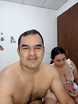 Snapshot of Angeelus2 chatting on February 6, 2026, 4:36 pm Angeelus2 online show from February 6, 2026, 4:36 pm