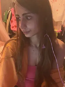 Snapshot of LaPetitechienne1 chatting on March 23, 2025, 5:00 am LaPetitechienne1 online show from March 23, 2025, 5:00 am