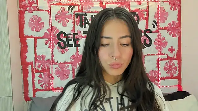 Mhelanny2 online show from March 14, 2025, 7:26 am