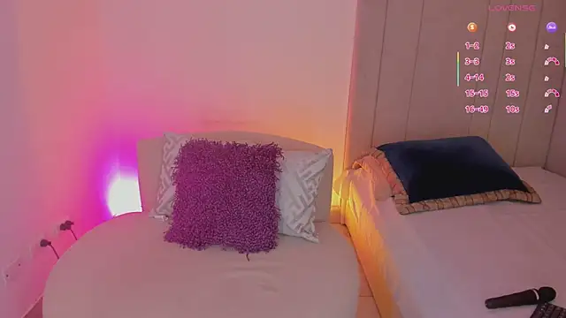 Snapshot of luisah_ chatting on April 22, 2026, 8:48 pm luisah online show from April 22, 2026, 8:48 pm