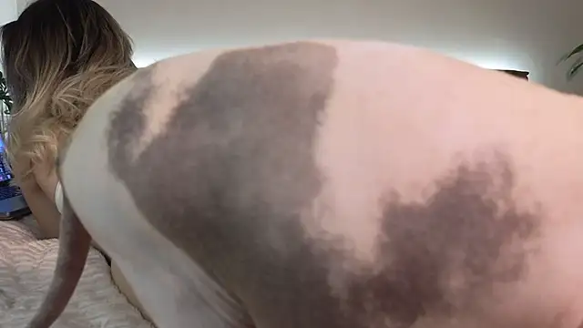 Snapshot of PassionAnn chatting on October 28, 2025, 7:13 pm PassionAnn online show from October 28, 2025, 7:13 pm