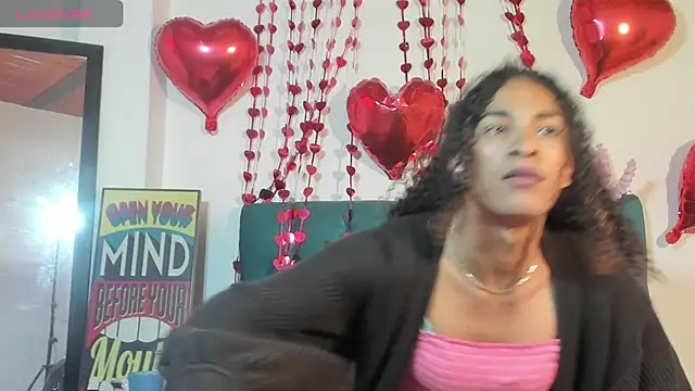 StefanyMiler online show from April 18, 2026, 7:18 pm