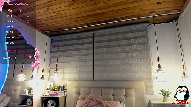 cristal  hot 1 online show from February 10, 2026, 5:06 am