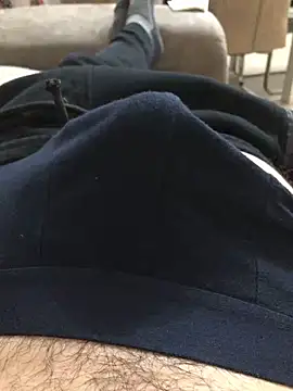 MoochedTape online show from January 3, 2025, 4:33 am