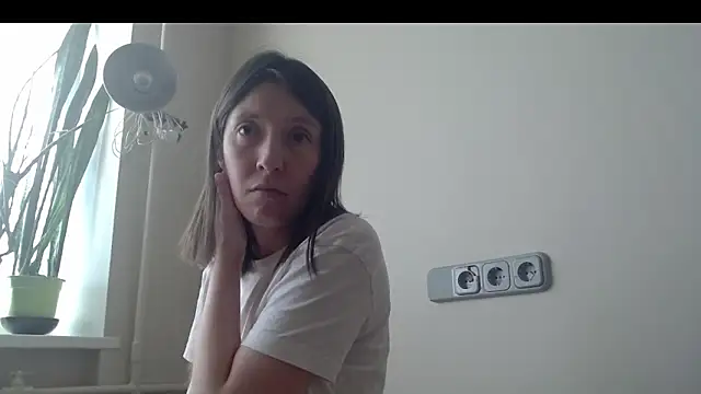 Sophi Cute online show from March 18, 2025, 12:28 pm