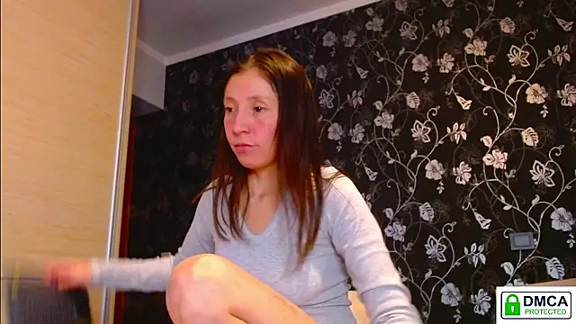 Snapshot of Sophi_Cute chatting on January 8, 2026, 1:06 pm Sophi Cute online show from January 8, 2026, 1:06 pm