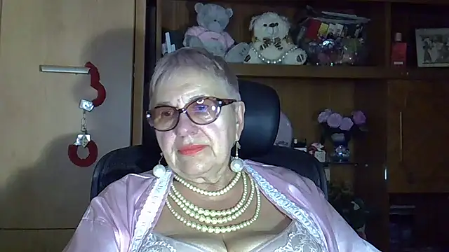 Snapshot of SweetCherry27 chatting on September 19, 2025, 4:55 pm SweetCherry27 online show from September 19, 2025, 4:55 pm