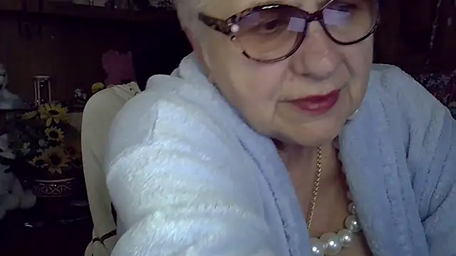 SweetCherry27 online show from October 27, 2025, 5:14 pm