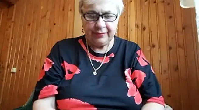 Snapshot of SweetCherry27 chatting on June 21, 2026, 5:08 pm SweetCherry27 online show from June 21, 2026, 5:08 pm