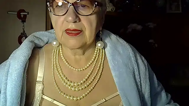 Snapshot of SweetCherry27 chatting on October 4, 2025, 3:41 am SweetCherry27 online show from October 4, 2025, 3:41 am
