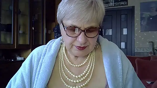 Snapshot of SweetCherry27 chatting on March 21, 2025, 2:51 pm SweetCherry27 online show from March 21, 2025, 2:51 pm