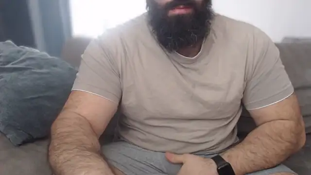 hugemachohandsome online show from March 23, 2026, 10:15 am