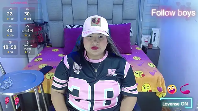 evelin zaens online show from November 1, 2025, 5:14 am