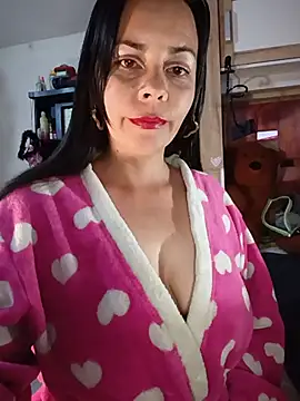 johannatb online show from May 18, 2026, 4:40 am