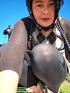 bellapaty online show from December 3, 2025, 9:53 am