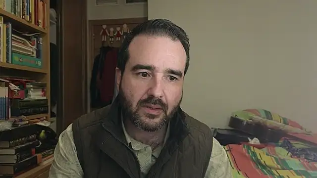 Snapshot of curiosillo83 chatting on February 5, 2026, 3:41 pm curiosillo83 online show from February 5, 2026, 3:41 pm