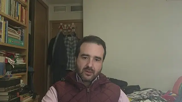 Snapshot of curiosillo83 chatting on March 4, 2026, 3:20 pm curiosillo83 online show from March 4, 2026, 3:20 pm