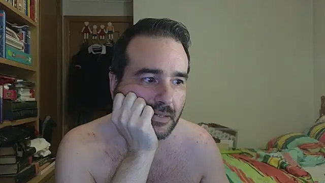 Snapshot of curiosillo83 chatting on May 31, 2026, 6:09 pm curiosillo83 online show from May 31, 2026, 6:09 pm