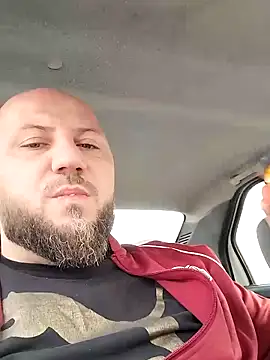 hopeandhupe online show from March 11, 2025, 7:46 am