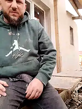 hopeandhupe online show from March 12, 2025, 10:48 am