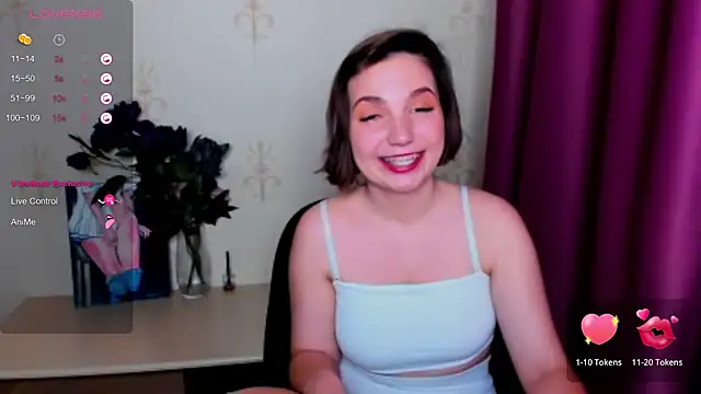 Snapshot of KindHazelHere_ chatting on September 27, 2025, 4:07 am KindHazelHere online show from September 27, 2025, 4:07 am