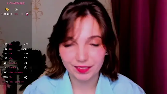 Snapshot of KindHazelHere_ chatting on March 17, 2025, 8:19 pm KindHazelHere online show from March 17, 2025, 8:19 pm