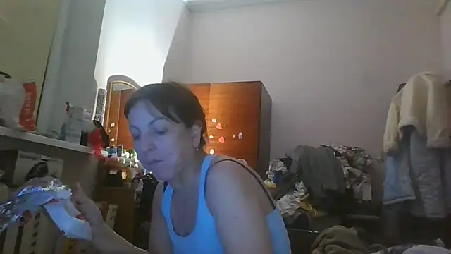 ShawnaAdams online show from December 5, 2025, 2:48 pm