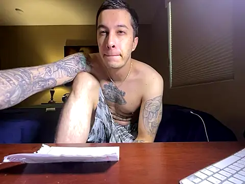 Snapshot of Bwcjoshbanks chatting on September 27, 2025, 4:24 pm Bwcjoshbanks online show from September 27, 2025, 4:24 pm