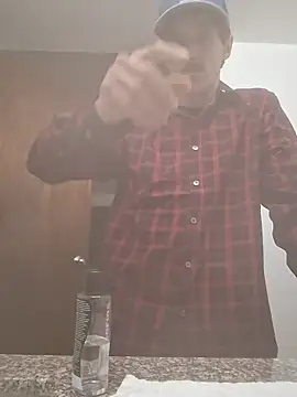 tuRb0420 online show from November 1, 2025, 11:09 pm