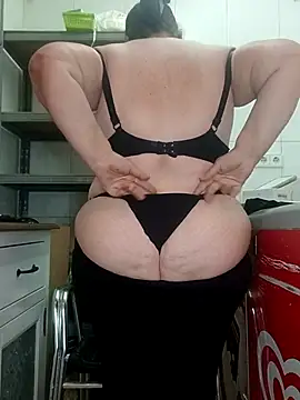 Snapshot of eroticjessitop chatting on July 11, 2026, 5:24 pm eroticjessitop online show from July 11, 2026, 5:24 pm