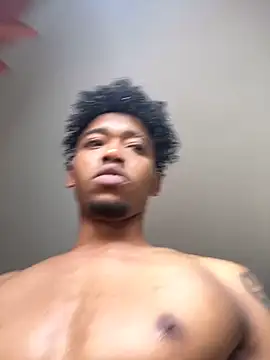 matatanlove online show from January 31, 2025, 8:54 pm